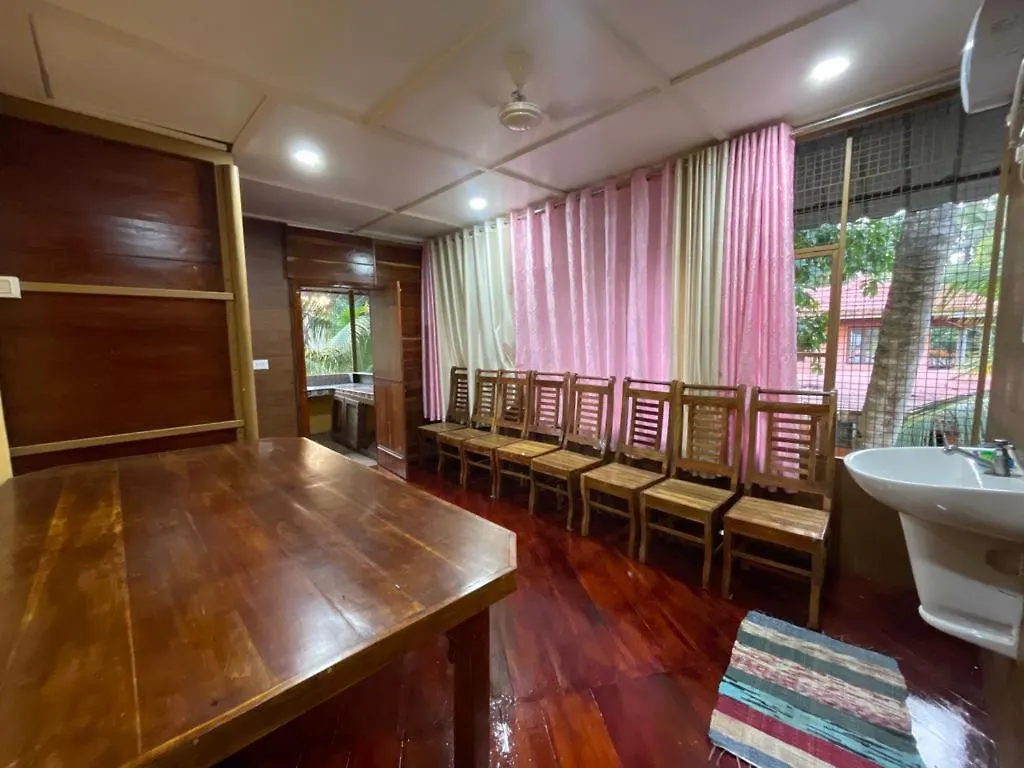 Mundromocktail Tourist Home Sasthamcotta